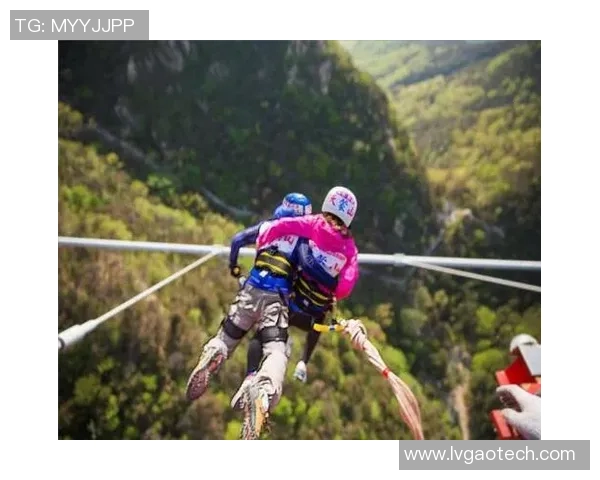 重庆极限运动队揭秘：挑战极限的技术与激情之旅